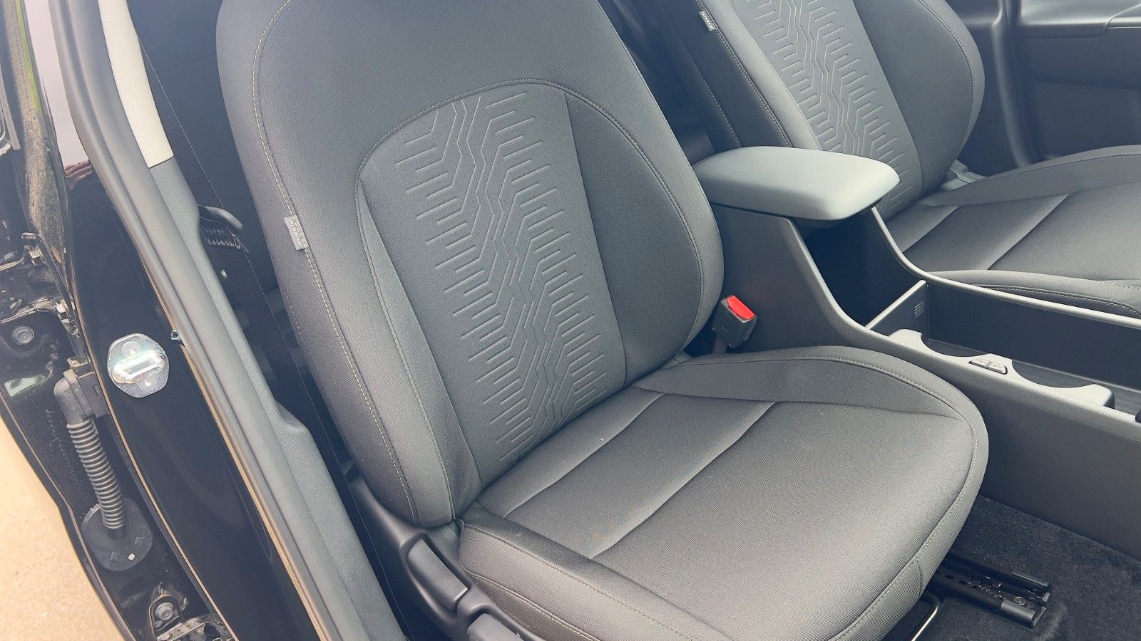 Fahrzeugabbildung Hyundai KONA 1.6 T-GDI Trend *Totwinkel*Nav*ACC*LED*360°