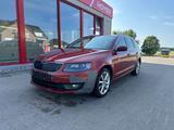 Skoda Octavia Combi Style Automatik 2.0 150ps Euro6 - Skoda: Eu Auto