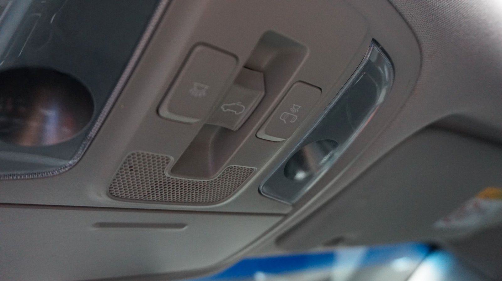 Fahrzeugabbildung Kia Sportage Spirit 4WD Pano Navi