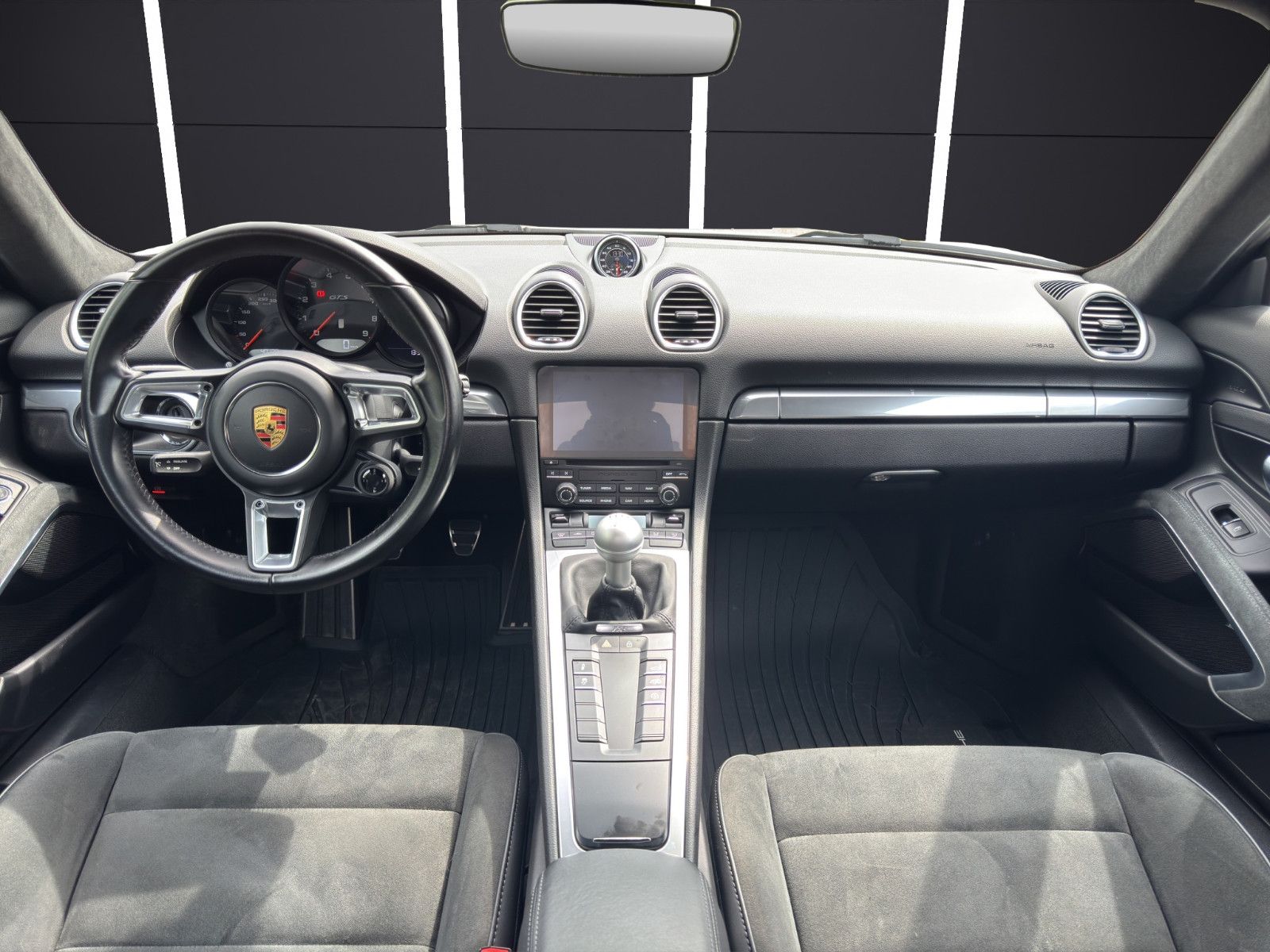 Fahrzeugabbildung Porsche 718 Cayman GTS 4.0/SportAGA/Bose/Carplay/Rkü