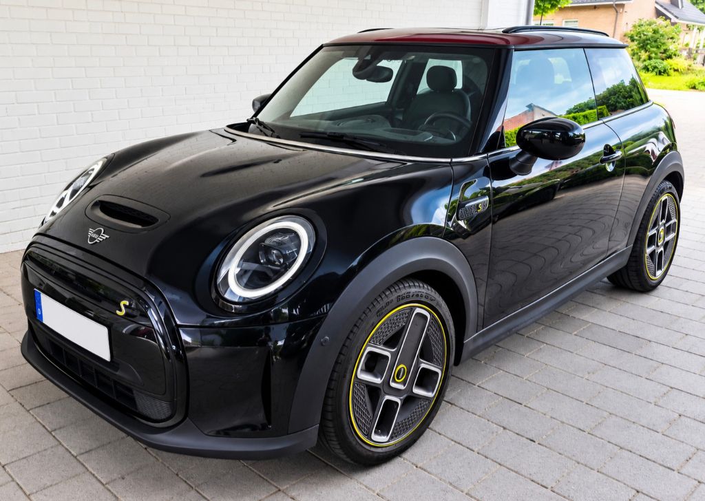 Image of MINI Cooper SE