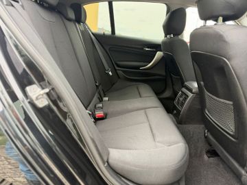 BMW 118 - 10