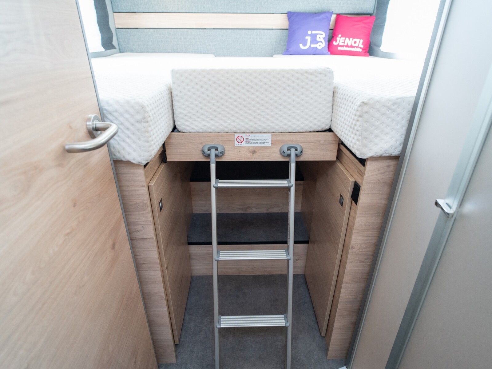 Fahrzeugabbildung Dethleffs Just Camp T 7052 EB Navi/RFK SAT/TV Markise uvm.