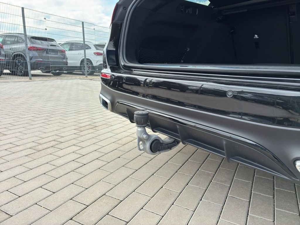 Fahrzeugabbildung Mercedes-Benz E 220 d T AMG*NIGHT*BURM*AHZV*DIGITAL*DISTR*PSD