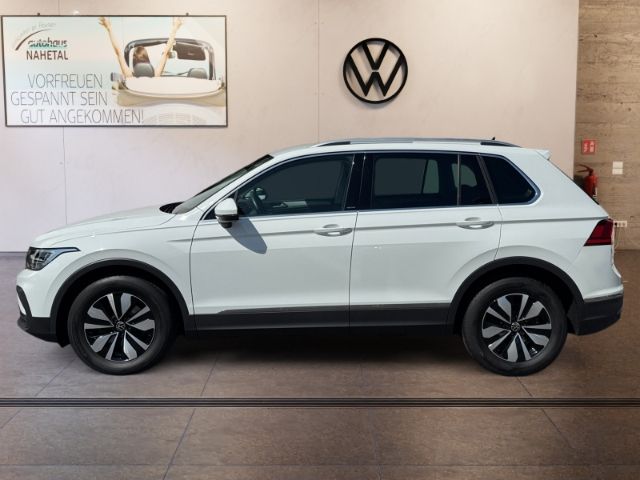 Volkswagen Tiguan 1.5 TSI Move LED NAVI 17'' ACC APP-CONNEC foto 3