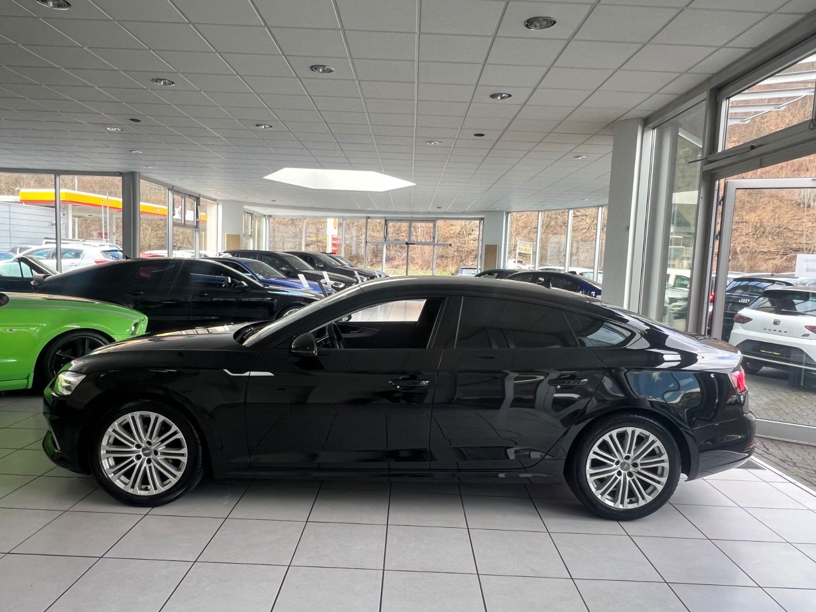Fahrzeugabbildung Audi A5 Sportback 35 TDI sport Design