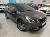 Peugeot 2008 1.6 100 CV - Black Matt - 2018 - mit Diesel-Antrieb: Grau, Matt