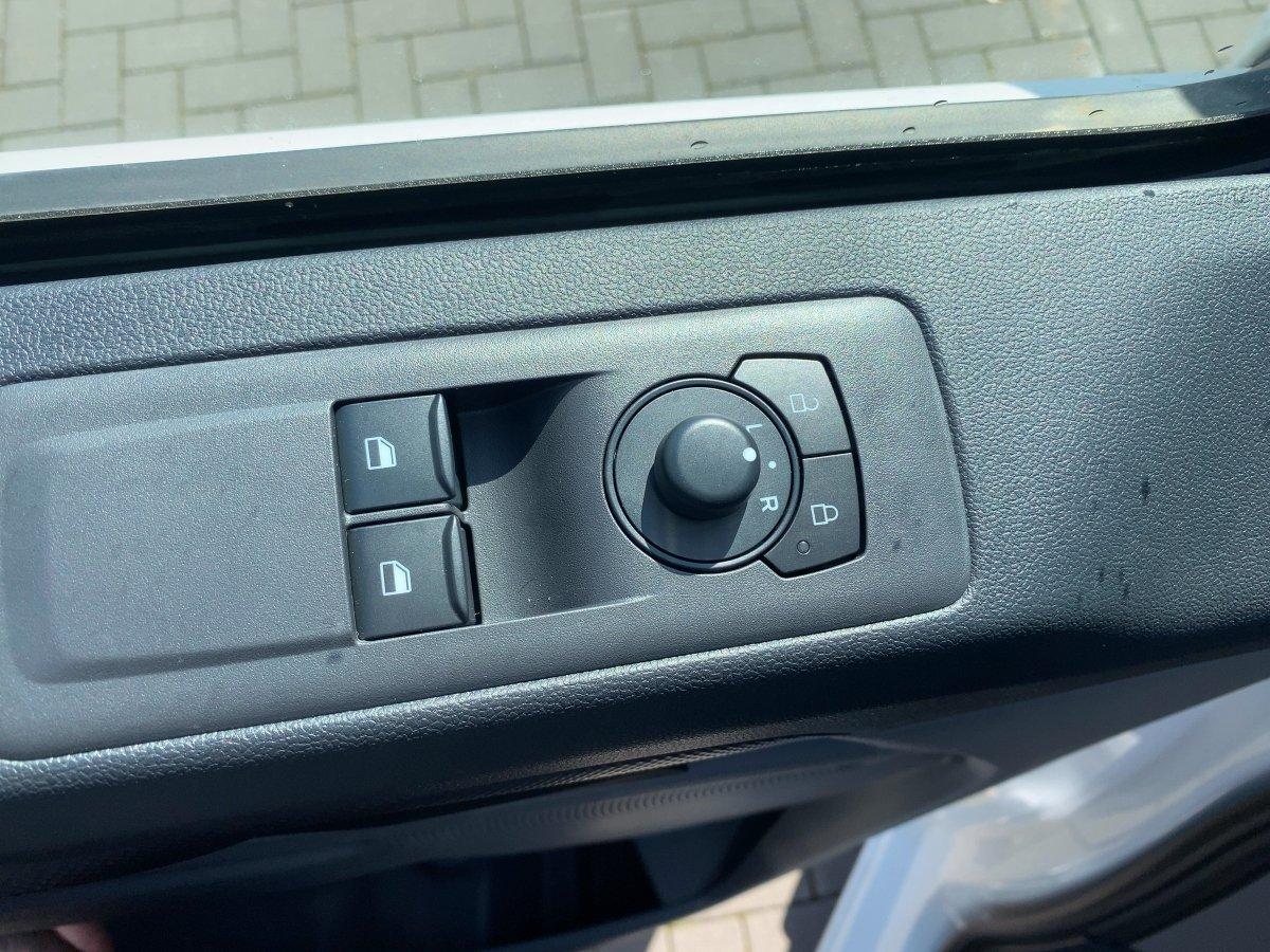 Ford Transit Custom Kombi 2.0 EcoBlue 320 L1 FWD