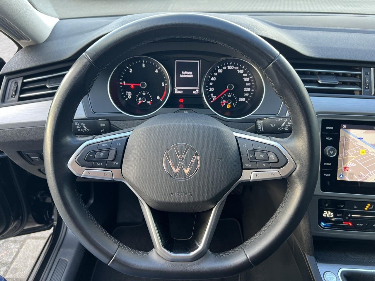 Volkswagen Passat Variant - Bild 10