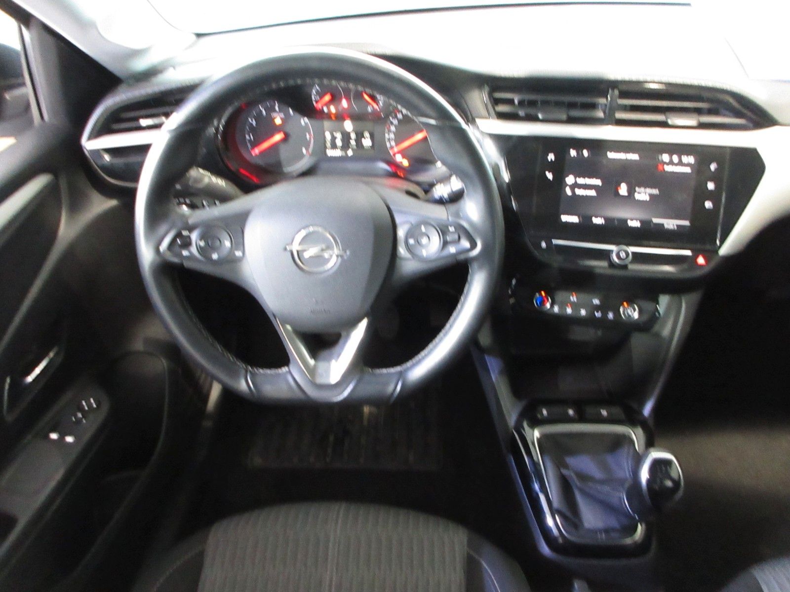 Fahrzeugabbildung Opel Corsa F Edition 1.2 LED/NAVI/PDC/ALU/TEMPOMAT