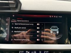 Fahrzeugabbildung Audi A3 Limousine 35 TFSI advanced S-Tronic Navi
