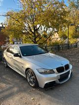 BMW E90 318d M-Paket - BMW 318: 318d E90