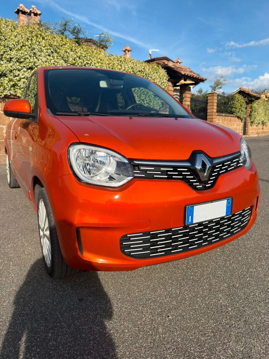 RENAULT Twingo