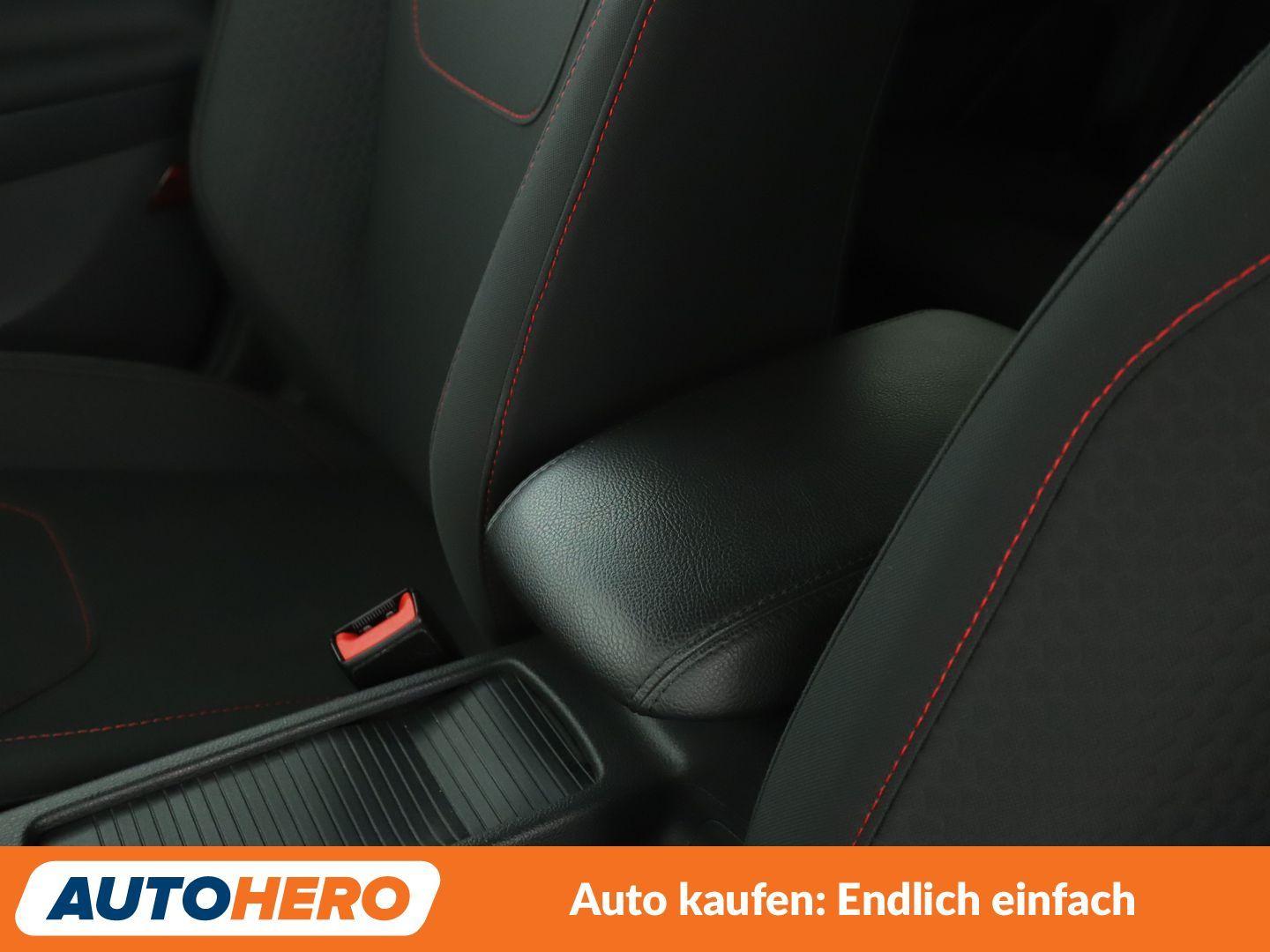 Ford Focus 1.0 EcoBoost ST-Line*TEMPO*PLA*PDC*SHZ*LHZ