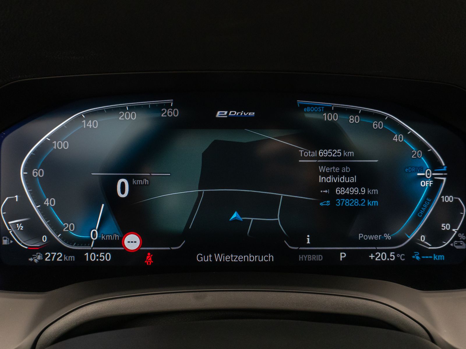Fahrzeugabbildung BMW 320e Sport Line Panorama DAB CockPitPr PDC Alarm