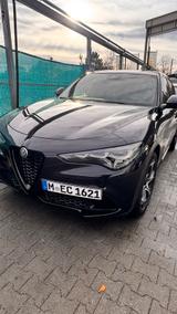 Alfa Romeo Stelvio 2.2 Diesel Competizione AT8 H&K LED VOLL - Alfa Romeo Stelvio Competizione