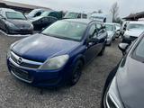 Opel Astra H Caravan Selection "110 Jahre" - Opel Astra aus 2009 mit Diesel-Antrieb: Kombi