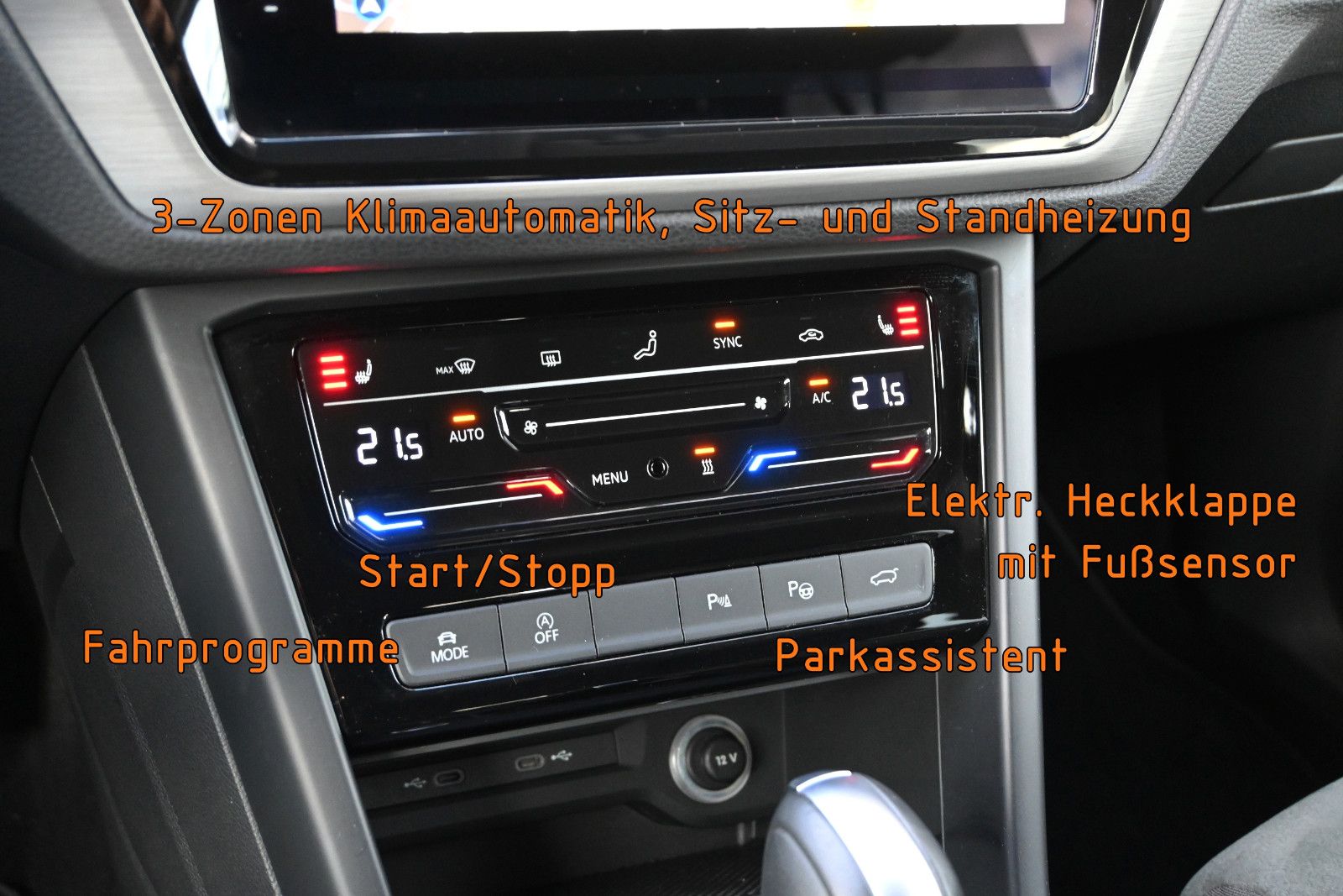 Fahrzeugabbildung Volkswagen Touran 1.5 TSI DSG °ACC°AHK°DYNAUD.°ERGO°STANDHZ