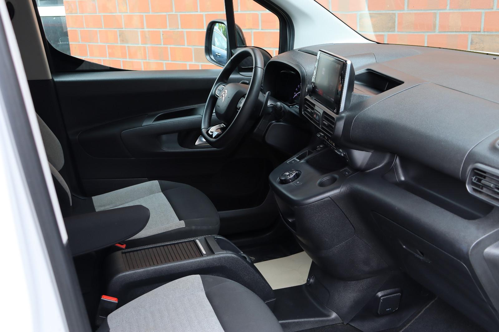 Citroën Berlingo 1.5 HDi MPV Feel M Aut. LED 360° 1.Hand