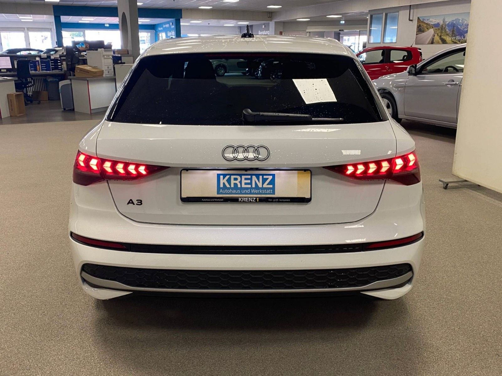 Fahrzeugabbildung Audi A3 35 TFSIadvanced Sportback+ACC+KAMERA+18 ZOLL+