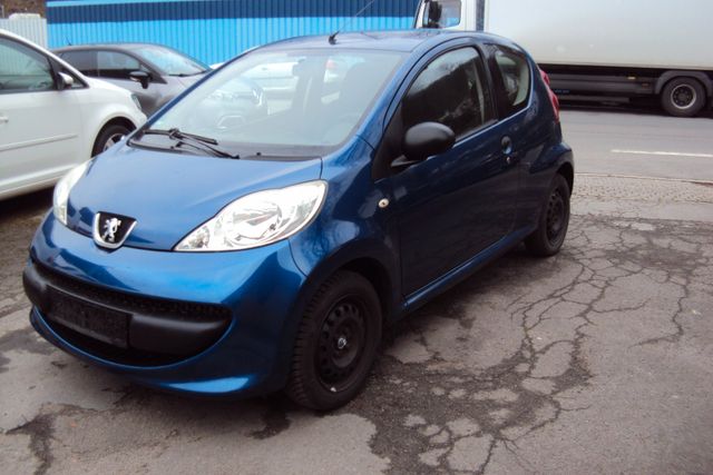 Peugeot 107 Petit Filou-Tüv Neu