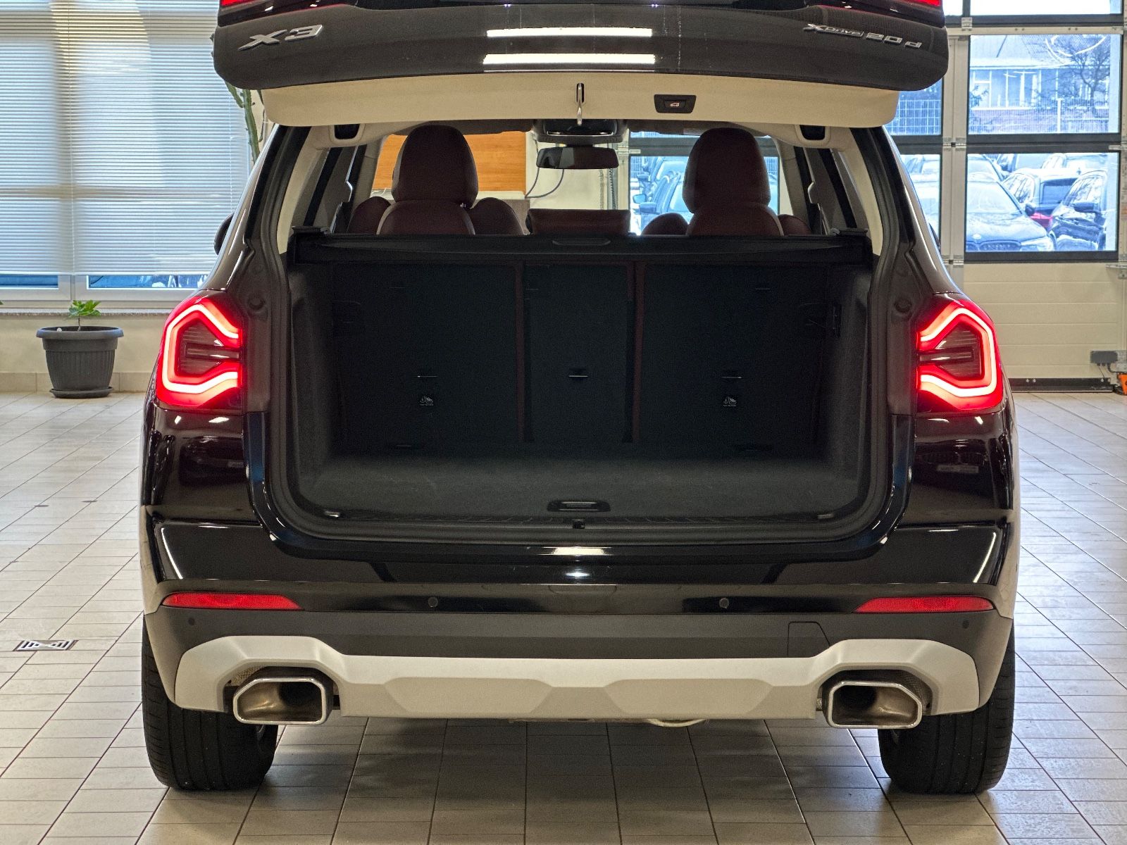 BMW X3 xDrive Aut/Driv&Brems&ParkAss/AHK/SportSitze foto 21