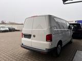 Volkswagen T6.1 Transporter NAVI PDC CAR PLAY AHK VORB. - : Kleinbus, Transporter