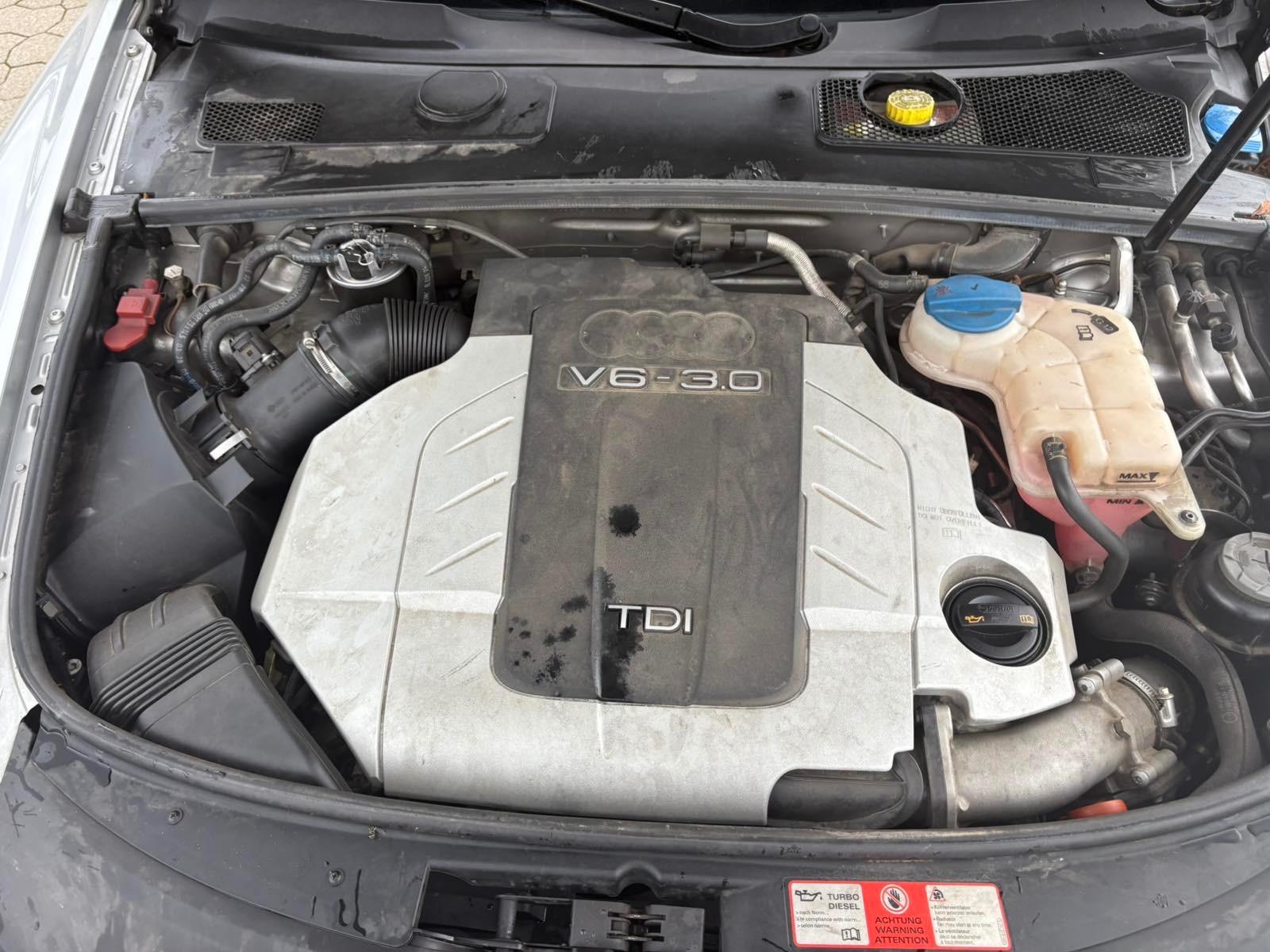 Audi Quattro 2007 — photo 13