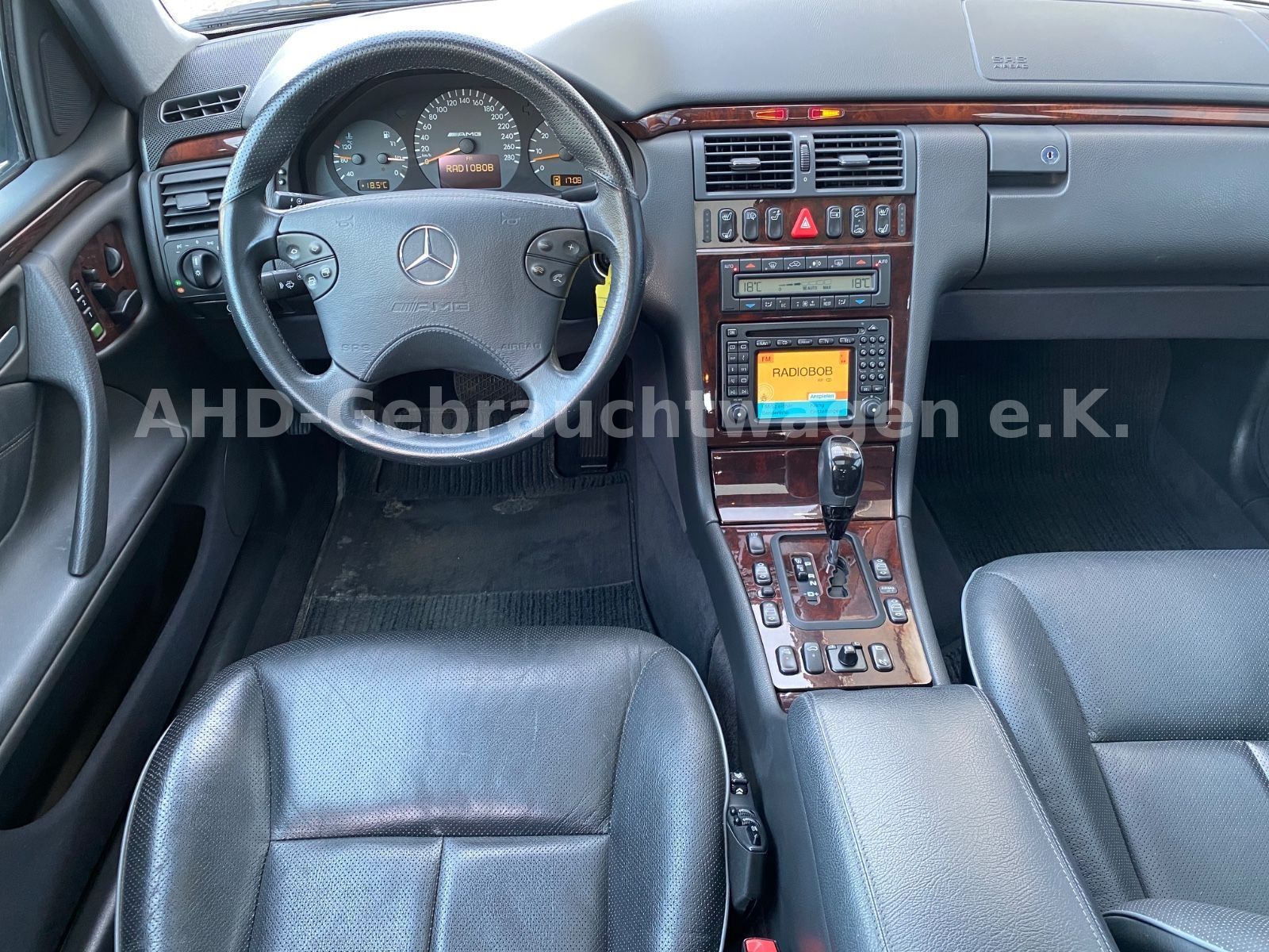 Fahrzeugabbildung Mercedes-Benz E 55 AMG 4-Matic "SAMMLERSTÜCK"