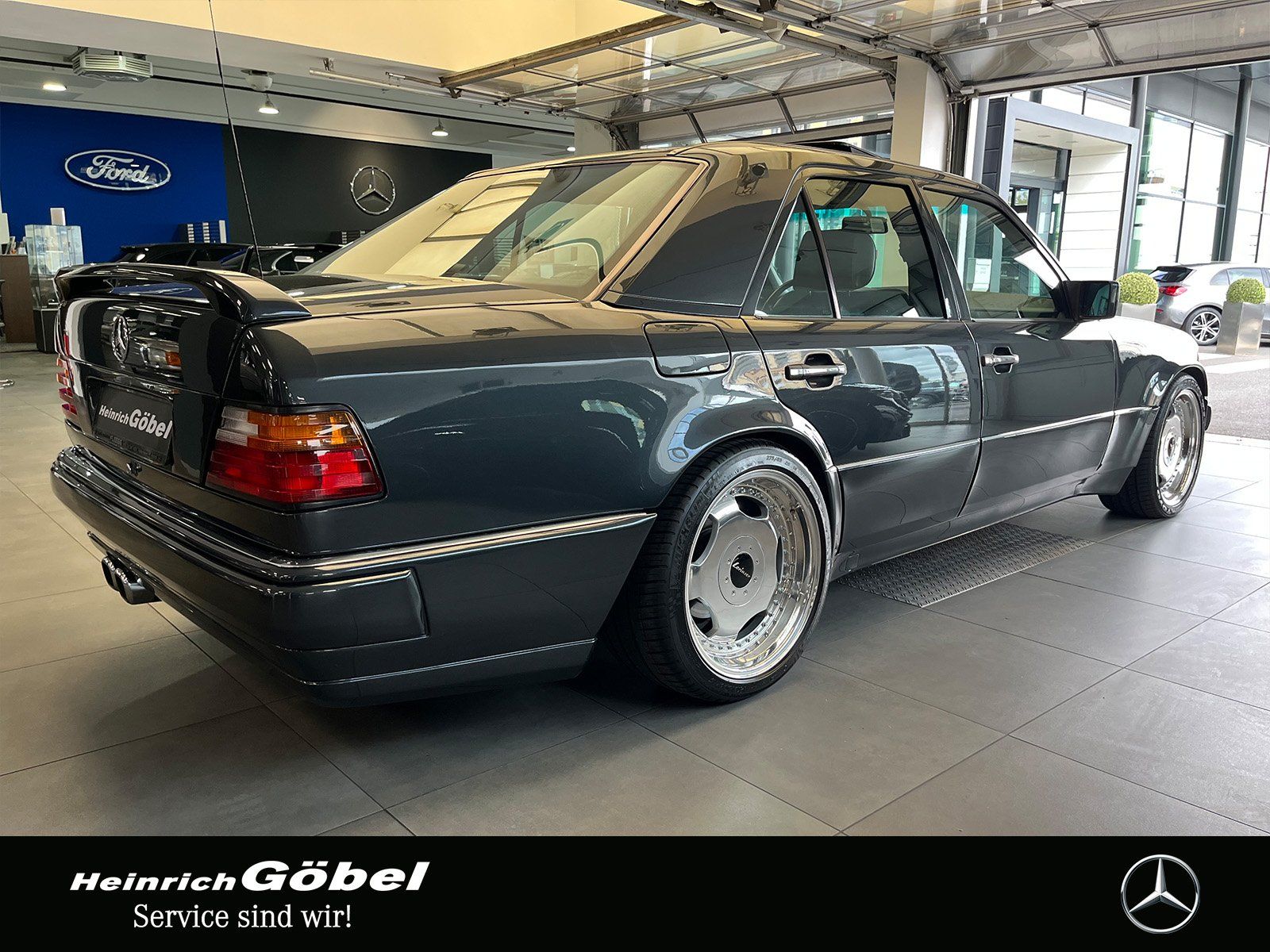 Fahrzeugabbildung Mercedes-Benz 500 E W124 "Lorinser"