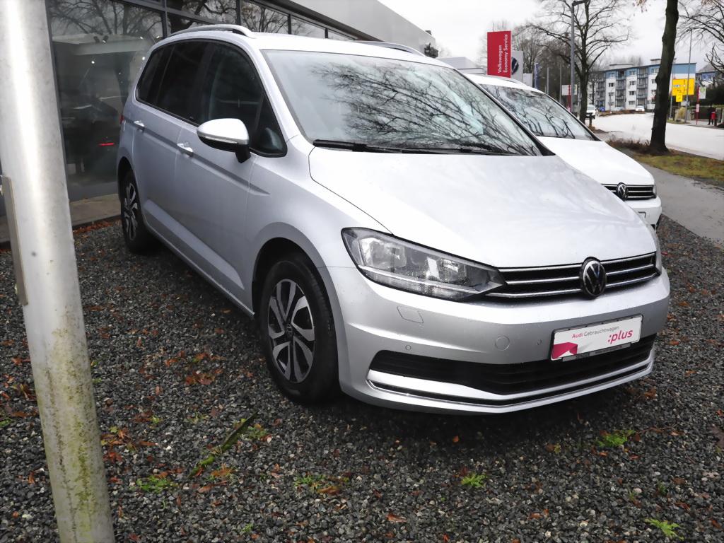 Volkswagen Touran 1.5 TSI Active AHK PDC SHZ APP-Connect