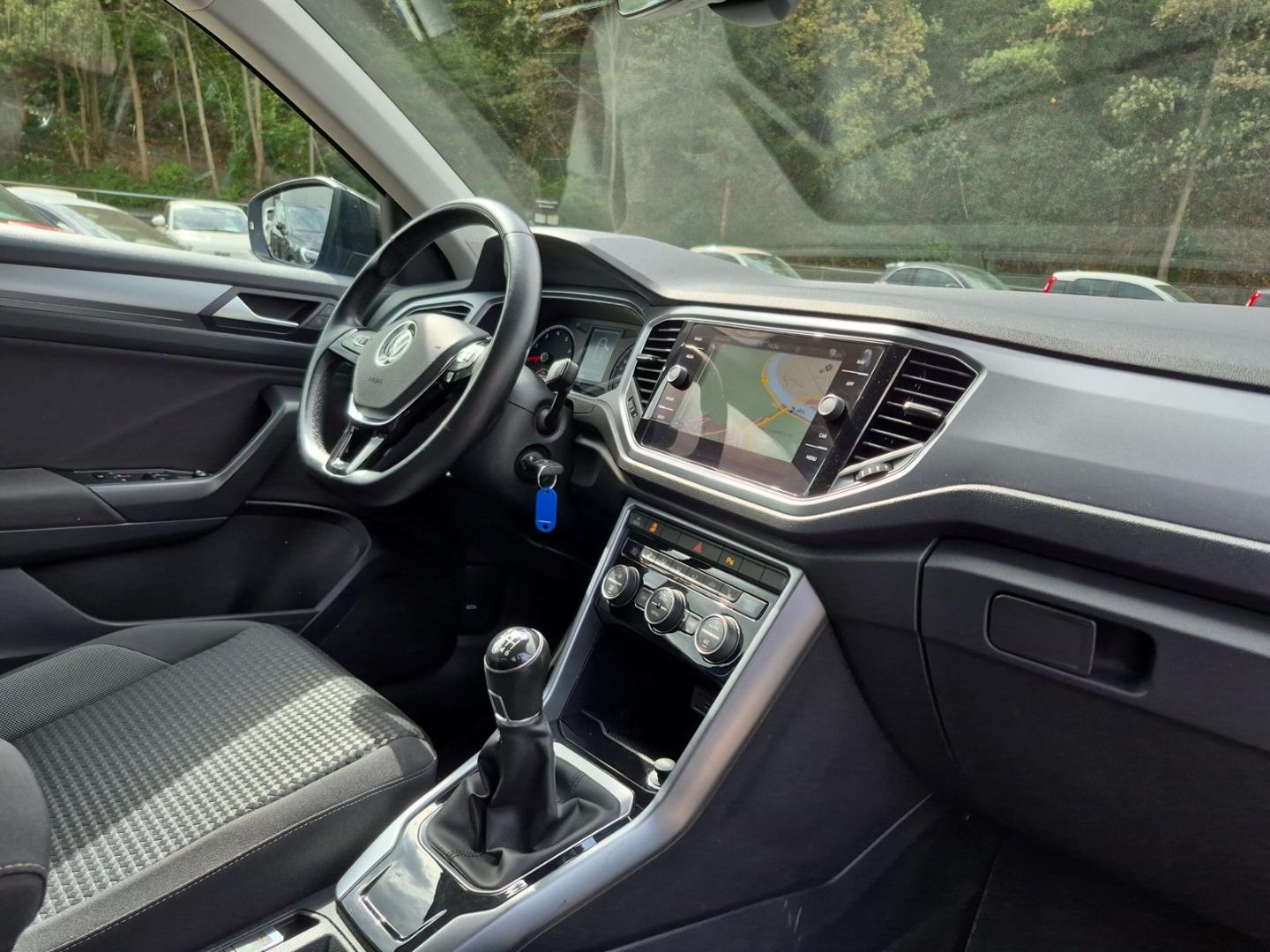 Volkswagen T-Roc Active Navi PDC CarPlay LM Sitzheizung, миниатюра 7