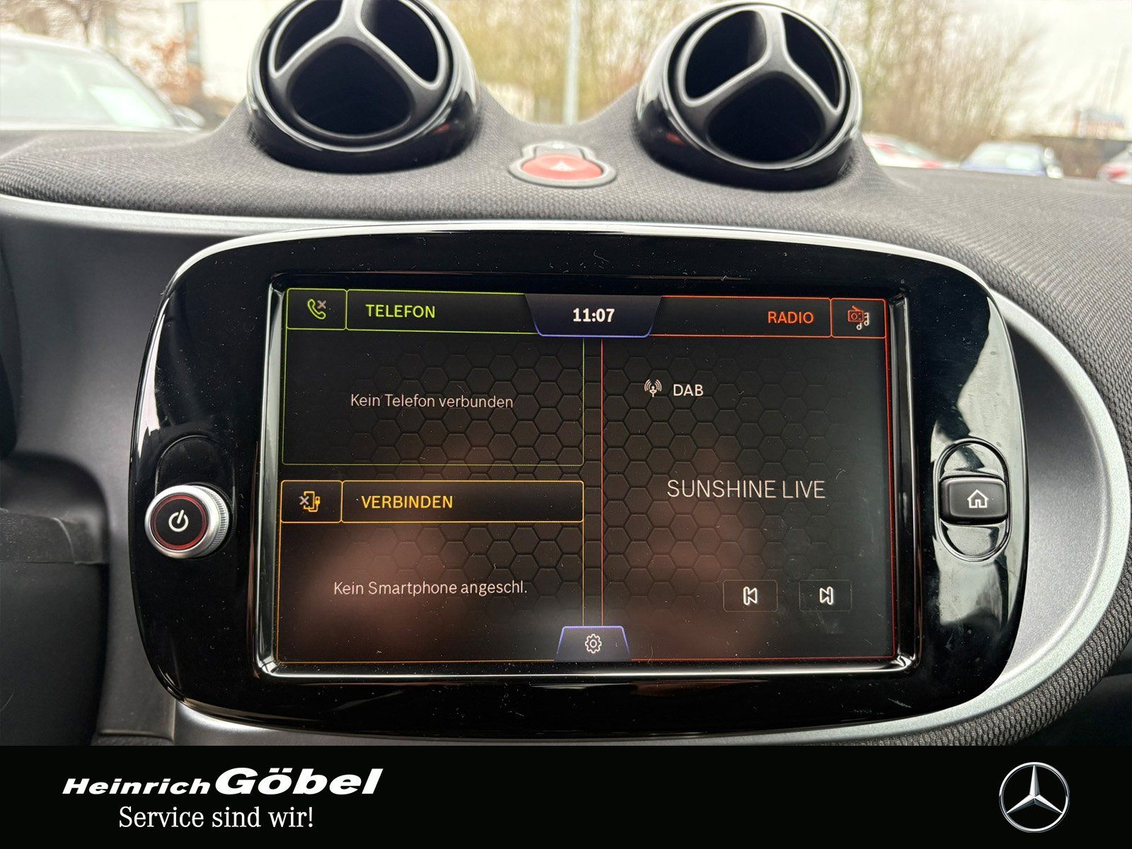 Fahrzeugabbildung Smart Smart EQ Cabrio*EXCLUSIVE-PAKET*CARPLAY*AMBIENTE