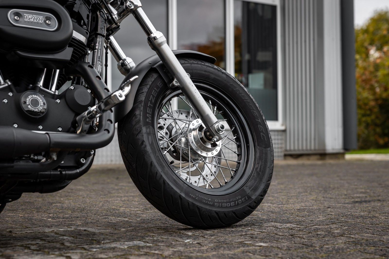 Fahrzeugabbildung Harley-Davidson Sportster XL1200CB Custom Limited - JEKILL&HYDE