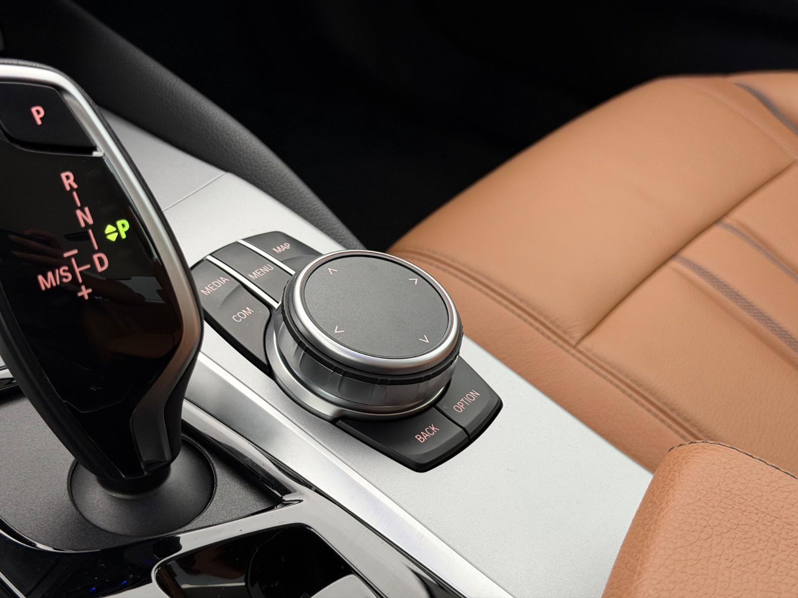 BMW 530d Lim. Mild-Hybrid*LASER*HUD-HiFi-R.KAM-MEMO