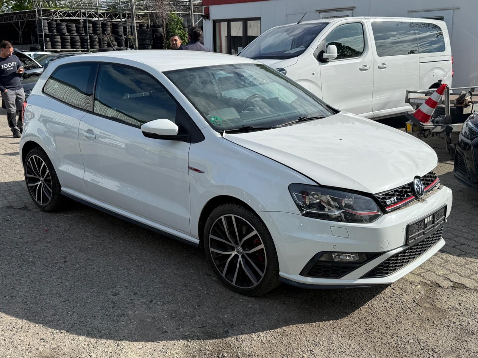 Volkswagen Polo 1.8 TSI DSG GTI KAMERA NAVI SITZHEIZUNG