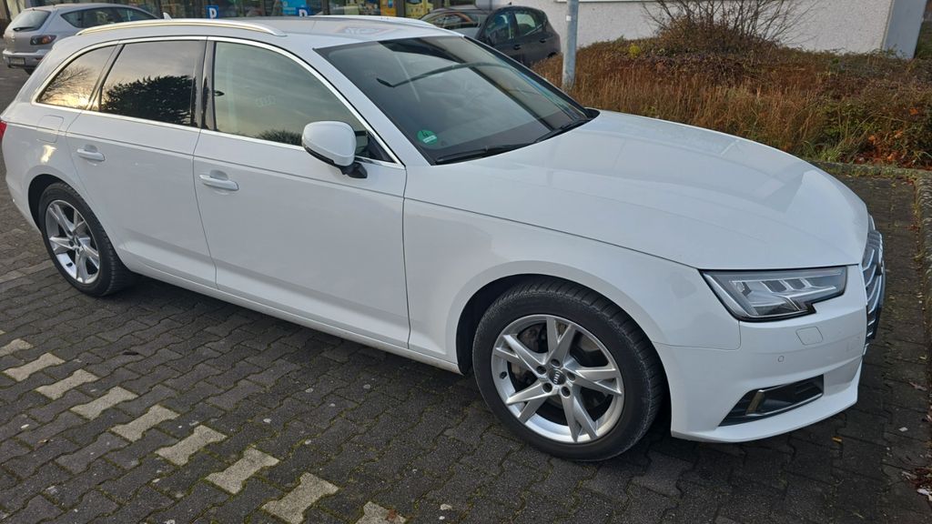 Image of Audi A4