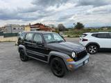 Jeep Cherokee 2.8 CRD Sport - gebrauchte Jeep Cherokee aus dem Jahr 2005