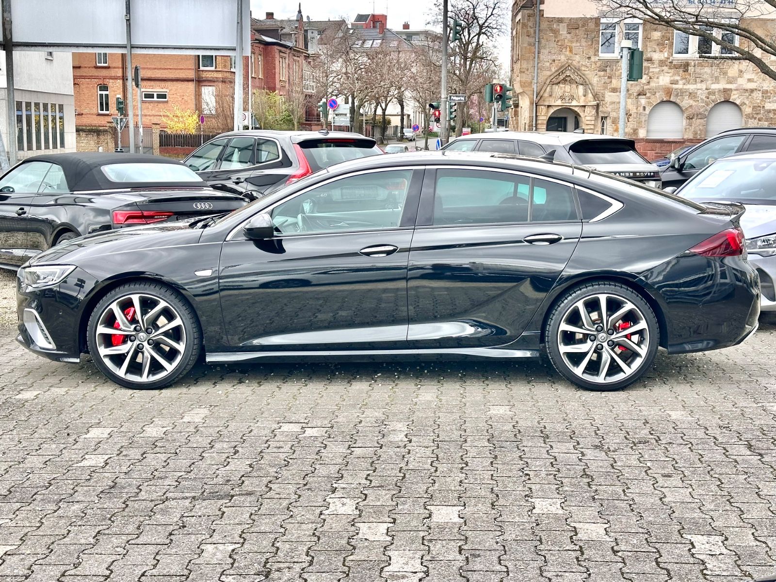Fahrzeugabbildung Opel INSIGNIA B GRAND SPORT GSI 4x4*MOD.2019*