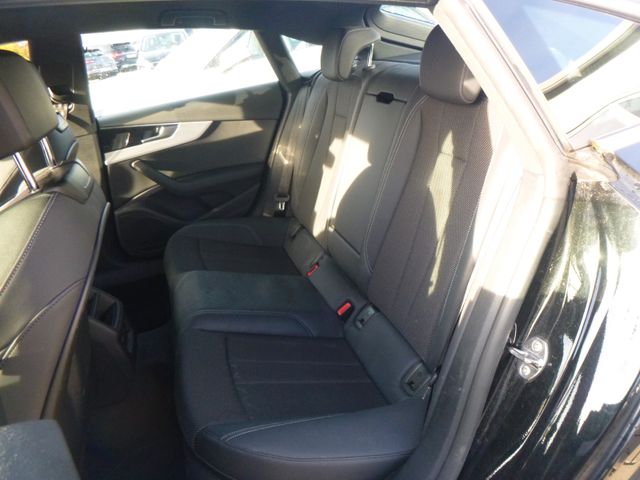 Fahrzeugabbildung Audi A5 35 2.0 TFSI, Sportback S line>Sport/LED/NAV<