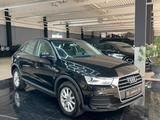 Audi Q3  Sport / NAVi / XENON / KLIMA / AUTO / 2.HAND - Audi Q3: Schwarz