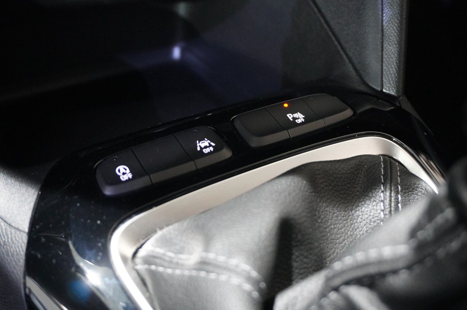 Fahrzeugabbildung Opel Corsa F 1.2 ELEGANCE NAVI/LED/SPORT/SH//VIRT/DAB