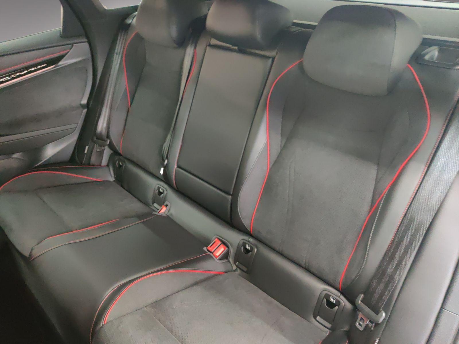 Volkswagen ID.7 Tourer GTX AHK/Ext.+/Int.+/IQ.Drive/Wärmepu