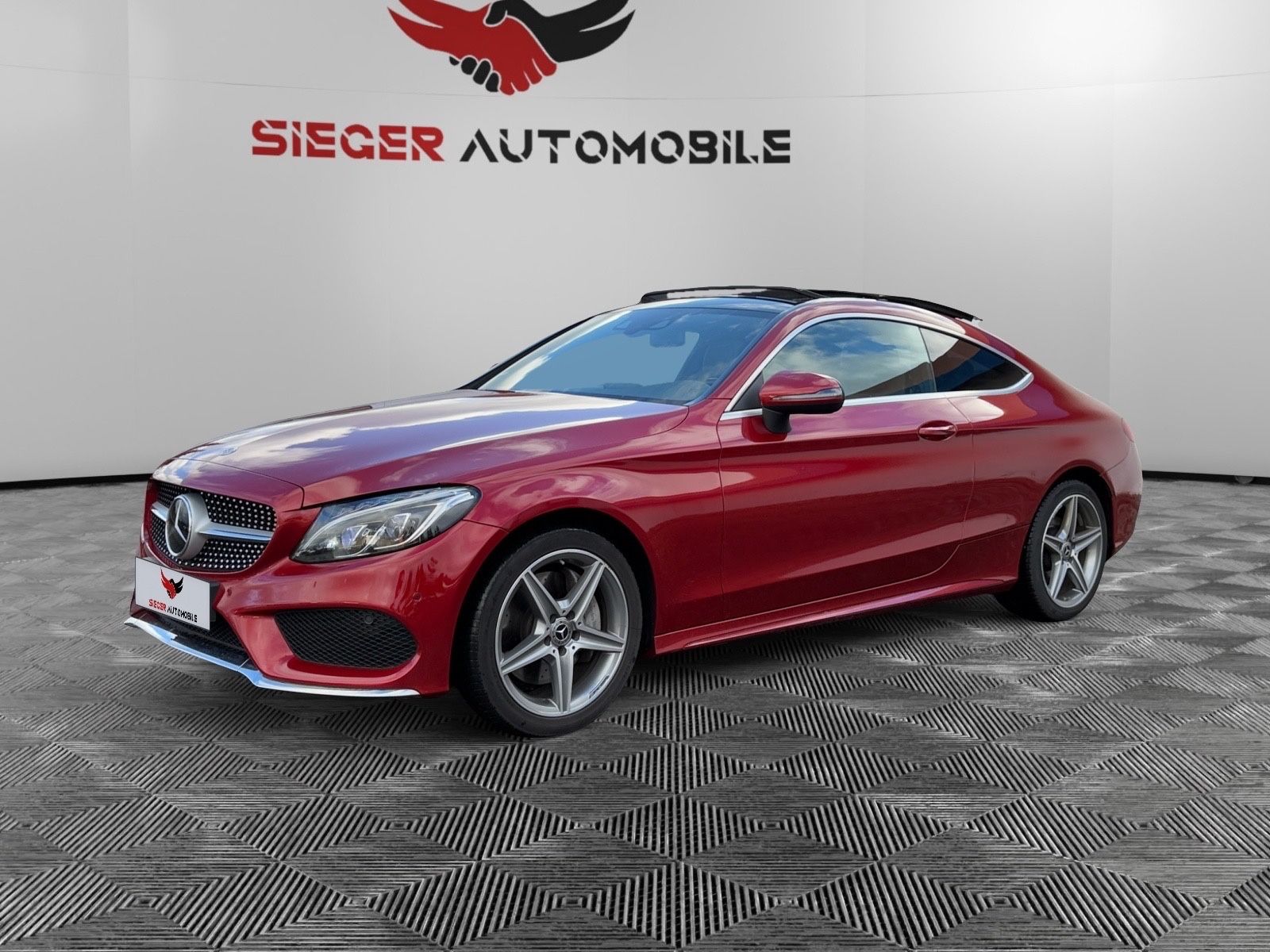 MERCEDES-BENZ C 250 d 4Matic COUPE AMG LINE, PANORAMA, KAMERA