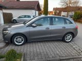 Mercedes-Benz B180 Style/ 360° Kamera/AHK/High Perf.Scheinwerf - Mercedes-Benz B 180 aus 2019