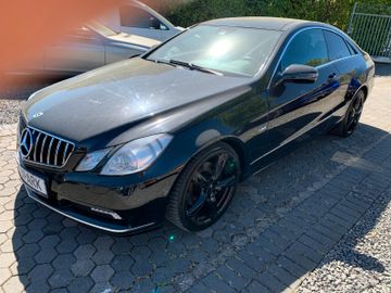 Mercedes E 350 - 1