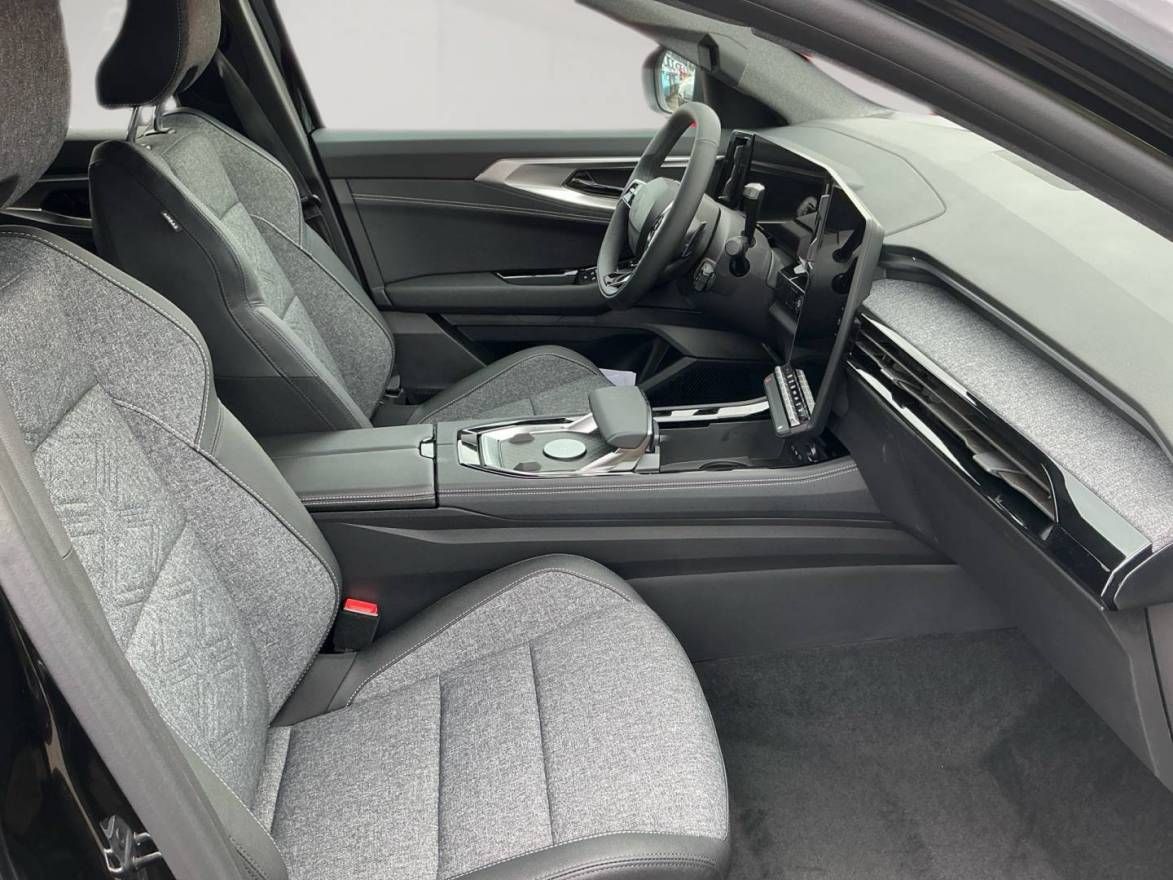 Fahrzeugabbildung Renault Austral Techno Full Hybrid E-Tech 200