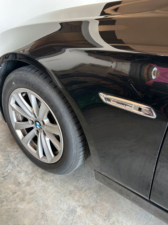 Image of BMW 520
