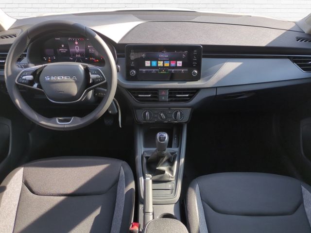 Fahrzeugabbildung SKODA Scala 1.0 TSI Essence KLIMA LED ALU SHZ