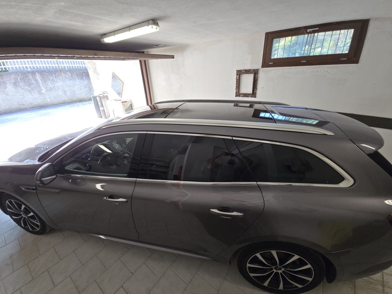 Renault Talisman Sporter TCe 225 CV EDC FAP Init imagem 3